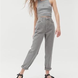 BDG URBAN OUTFITTERS MOM HIGH RISE JEANS GREY GRAY